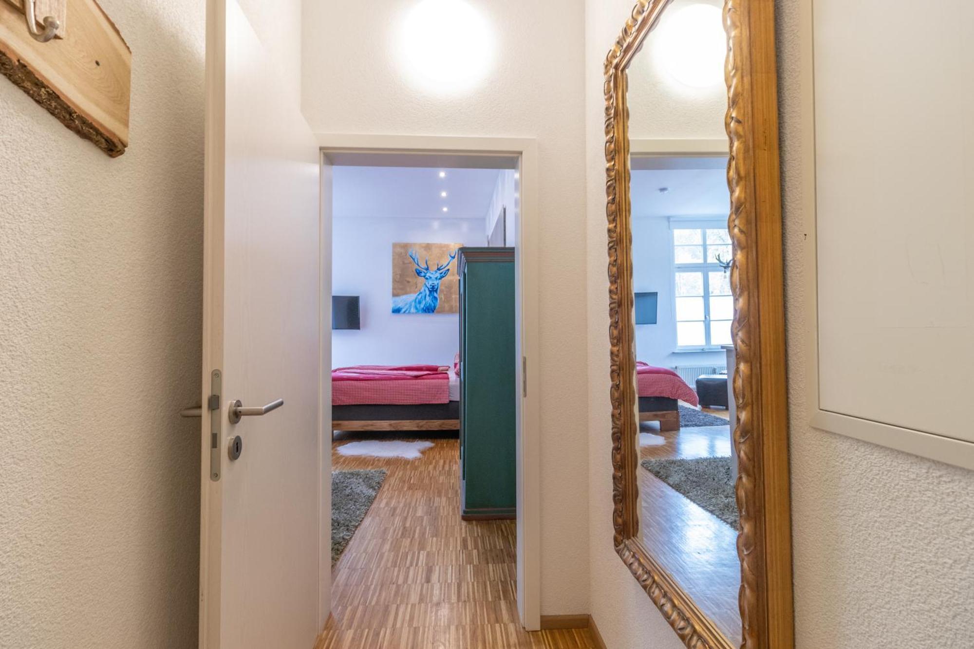 Schwarzwaldzimmer & Schwarzwald Design Apartment 로뜨바일 외부 사진